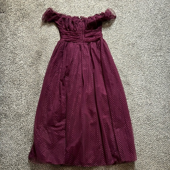 Lulus Regal Radiance Burgundy Tulle Bustier Midi Dress. Excellent condition. - Picture 5 of 5